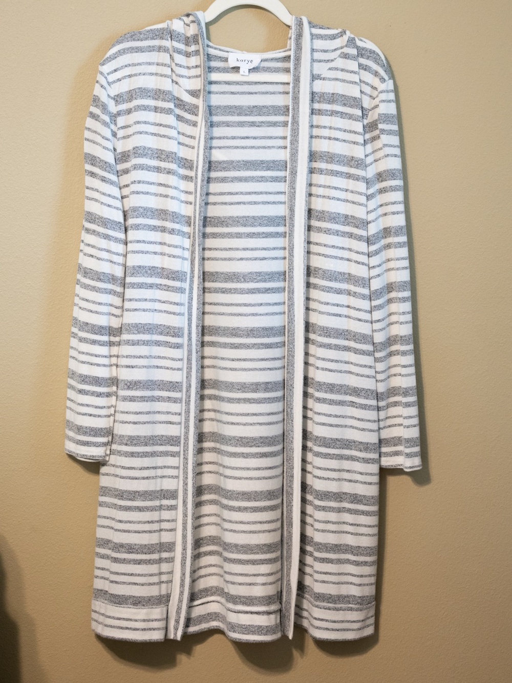 Korye Gray White Striped Hooded Duster Cardigan Large